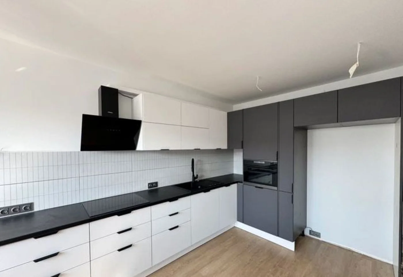 Кухни на заказ под ключ с установкой - изготовление и монтаж